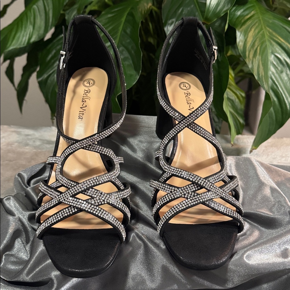 Bella Vita Aliette Black Rinestone Accents Heeled Dress Sandal - Women's 10 WW - Picture 3 of 14